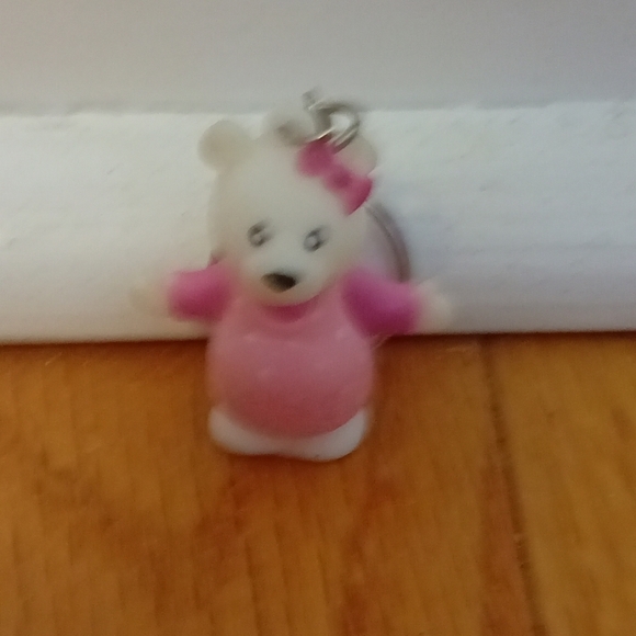 Vintage 80s Gao Fenjun White Bear W/ Pink Dress & Bow Keychain Squishy 1.75" - Picture 3 of 6